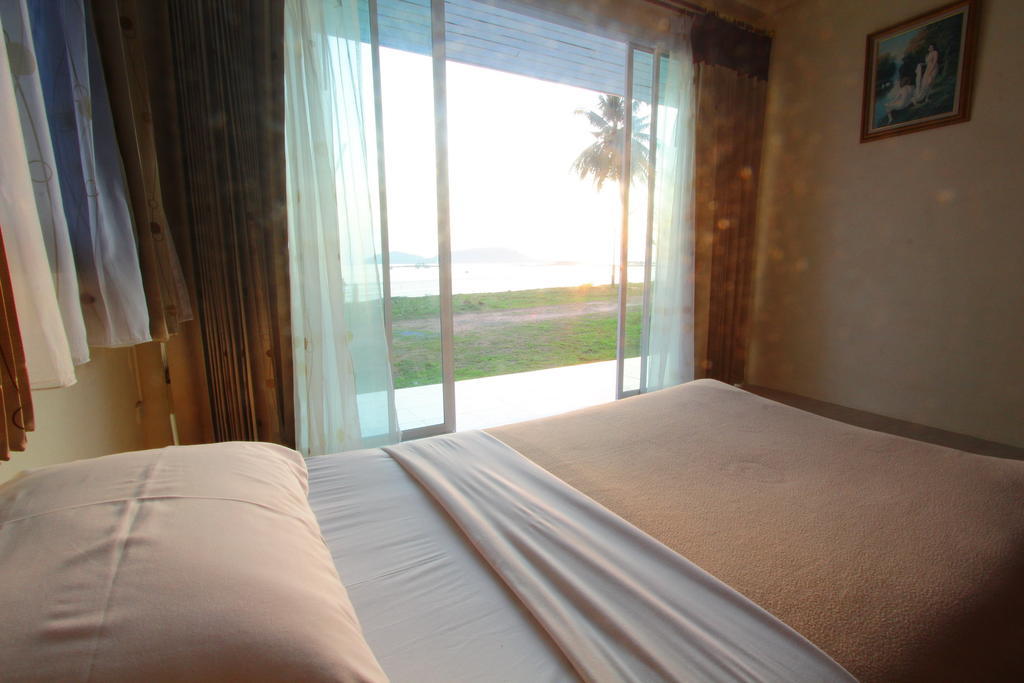 Star Light Beach Resort And Restaurant Chumphon Phòng bức ảnh