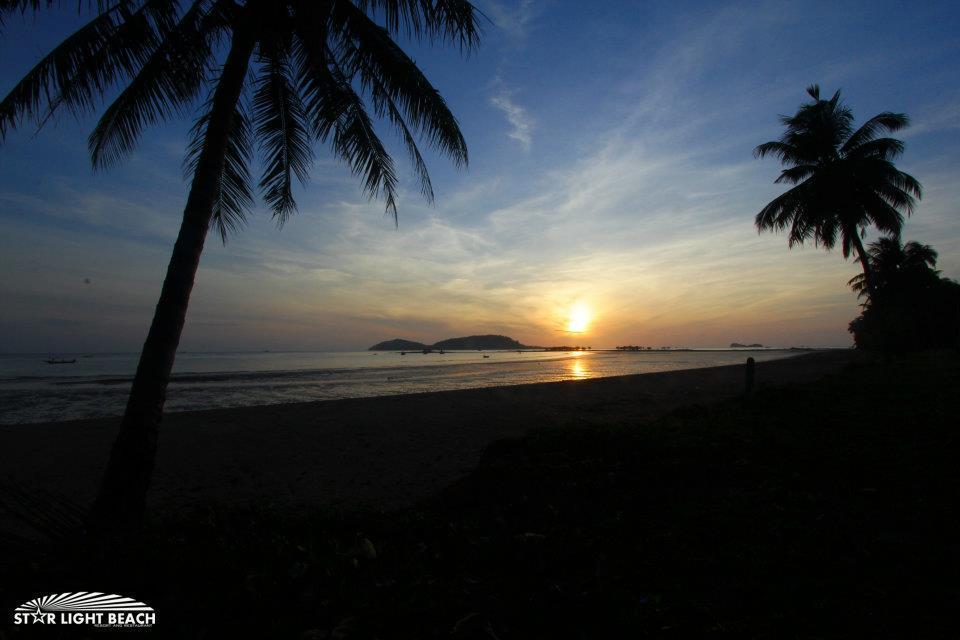 Star Light Beach Resort And Restaurant Chumphon Ngoại thất bức ảnh