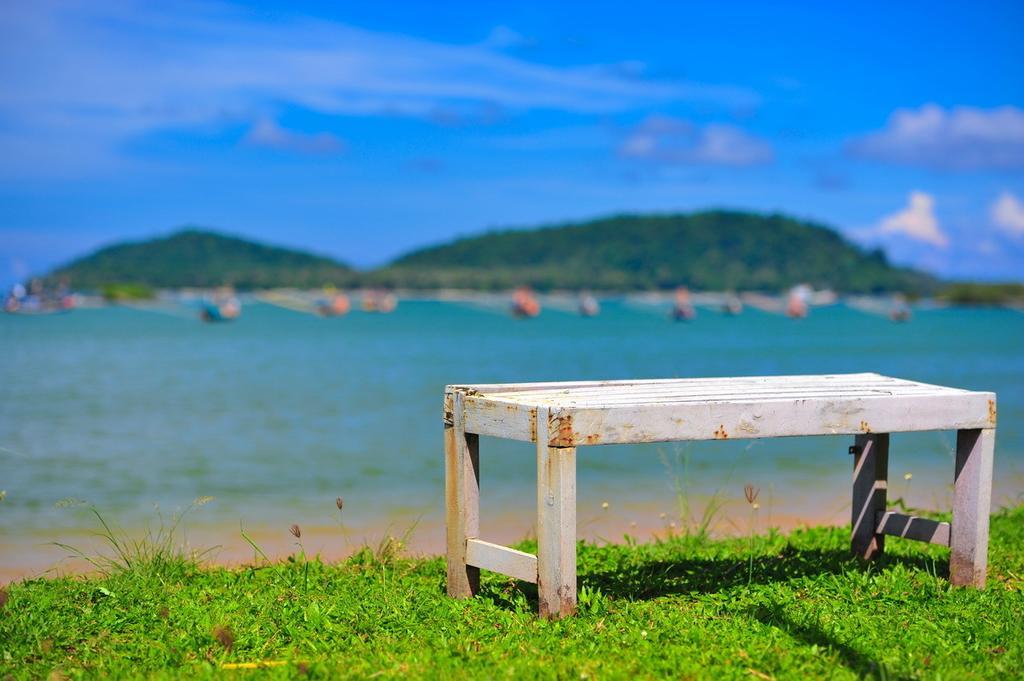 Star Light Beach Resort And Restaurant Chumphon Ngoại thất bức ảnh